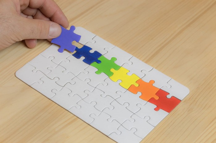 Puzzle na PCV 2mm z kartonikiem (nakład 100 szt.)